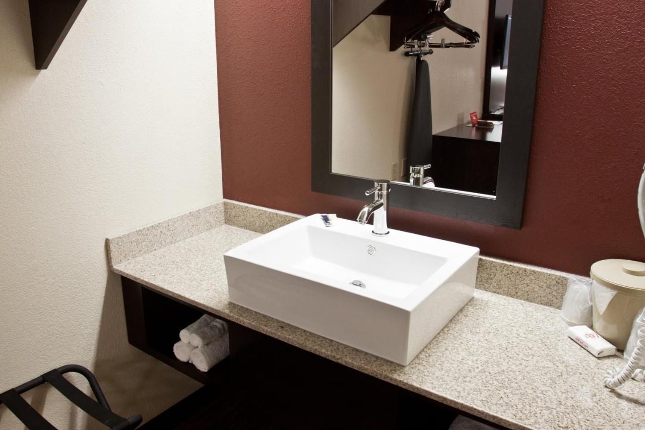 Red Roof Inn Columbus West - Hilliard New Rome Eksteriør bilde